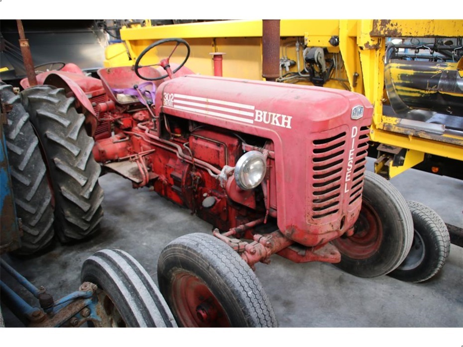 Bukh 302 - Traktorer - Traktorer 2 wd - 1