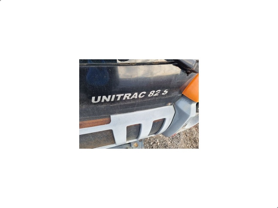 - - - Unitrac 82S - Redskabsbærere - Forhjulsstyret - 7