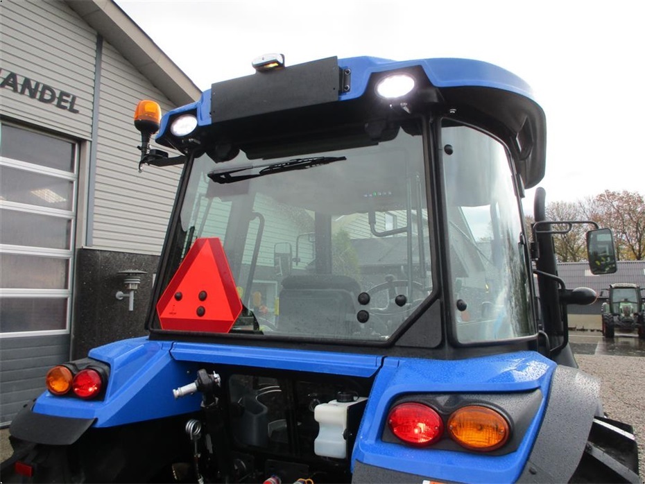 Solis 90 Fabriksny traktor med 2 års garanti, lukket kabine med klima anlæg, og krybegear samt vendegear. - Traktorer - Traktorer 4 wd - 22