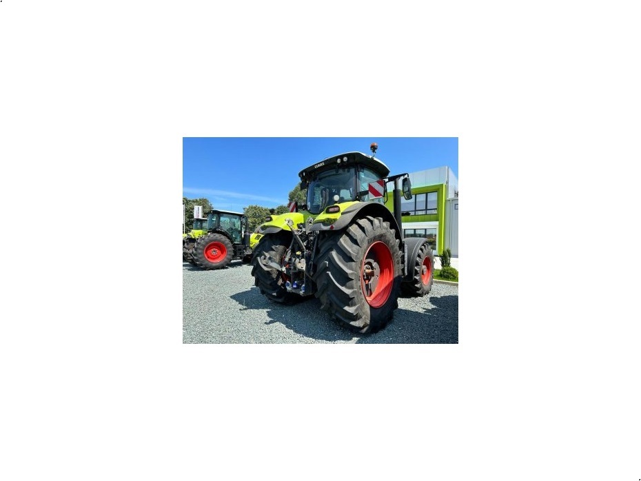 - - - AXION 870 - Traktorer - Traktorer 2 wd - 2