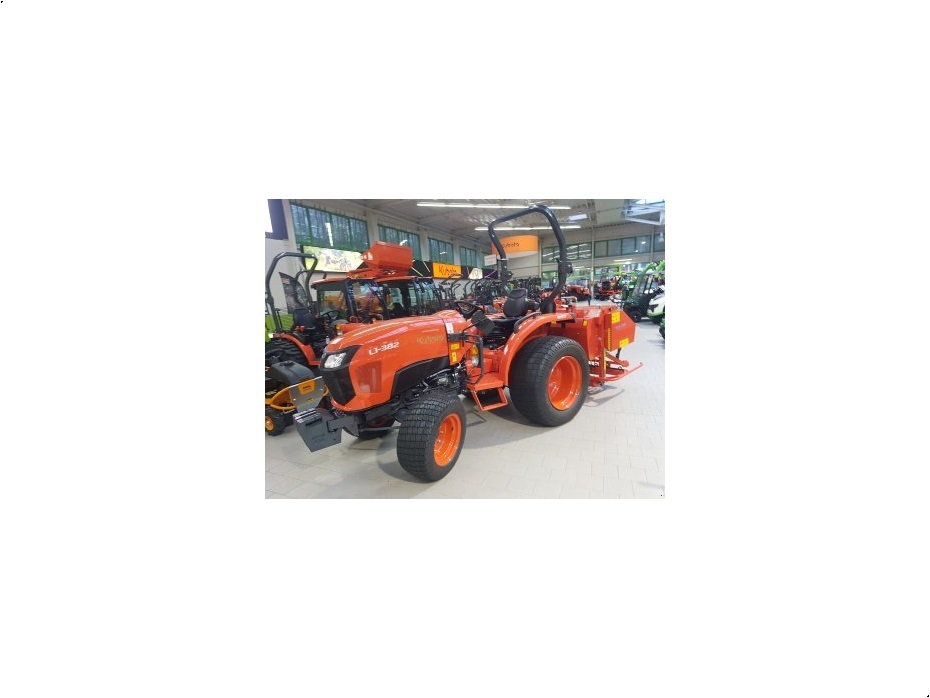 Kubota L1-382 H GalaxyTurf - Traktorer - Kompakt traktorer - 2