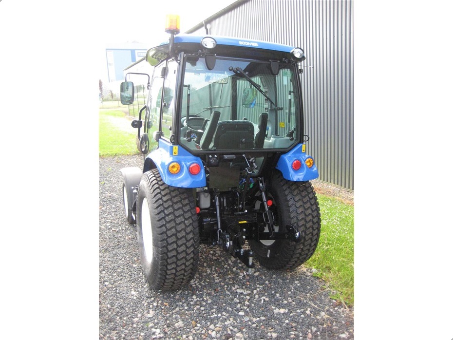 New Holland BOOMER 35 HST - Traktorer - Kompakt traktorer - 3