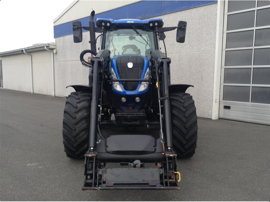 New Holland T7.165 CLASSIC - Traktorer - Traktorer 4 wd - 3